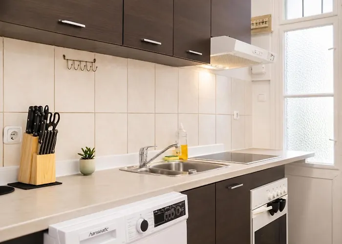 Elegant Urban 1br Near Attractions * וינה