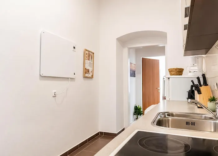 דירה Elegant Urban 1br Near Attractions