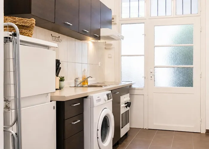 Elegant Urban 1br Near Attractions *